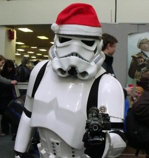 Stormtrooper con cappello natalizio